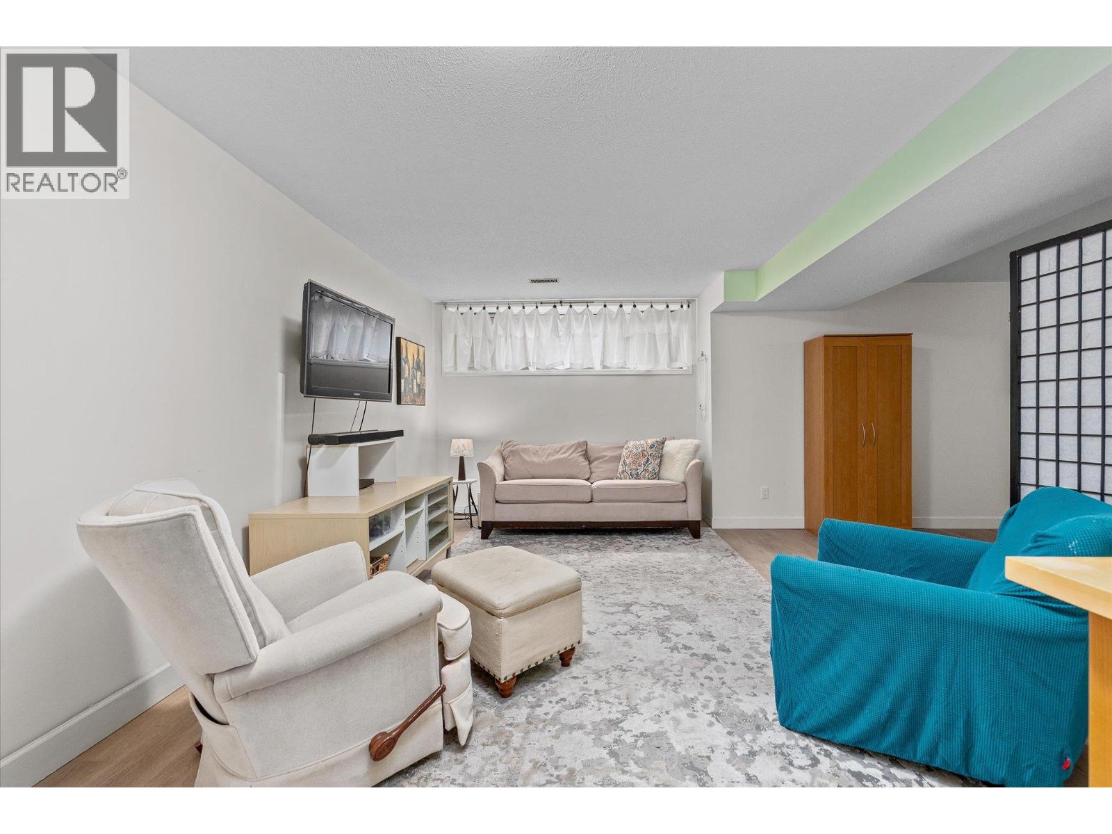 1765 Leckie Road Unit# 219