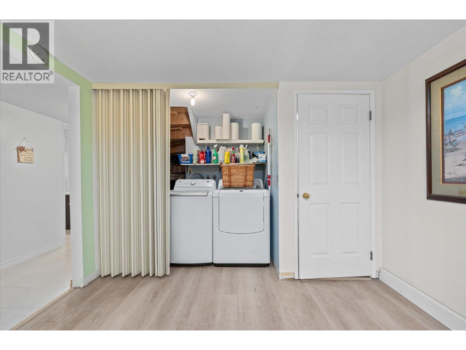 1765 Leckie Road Unit# 219