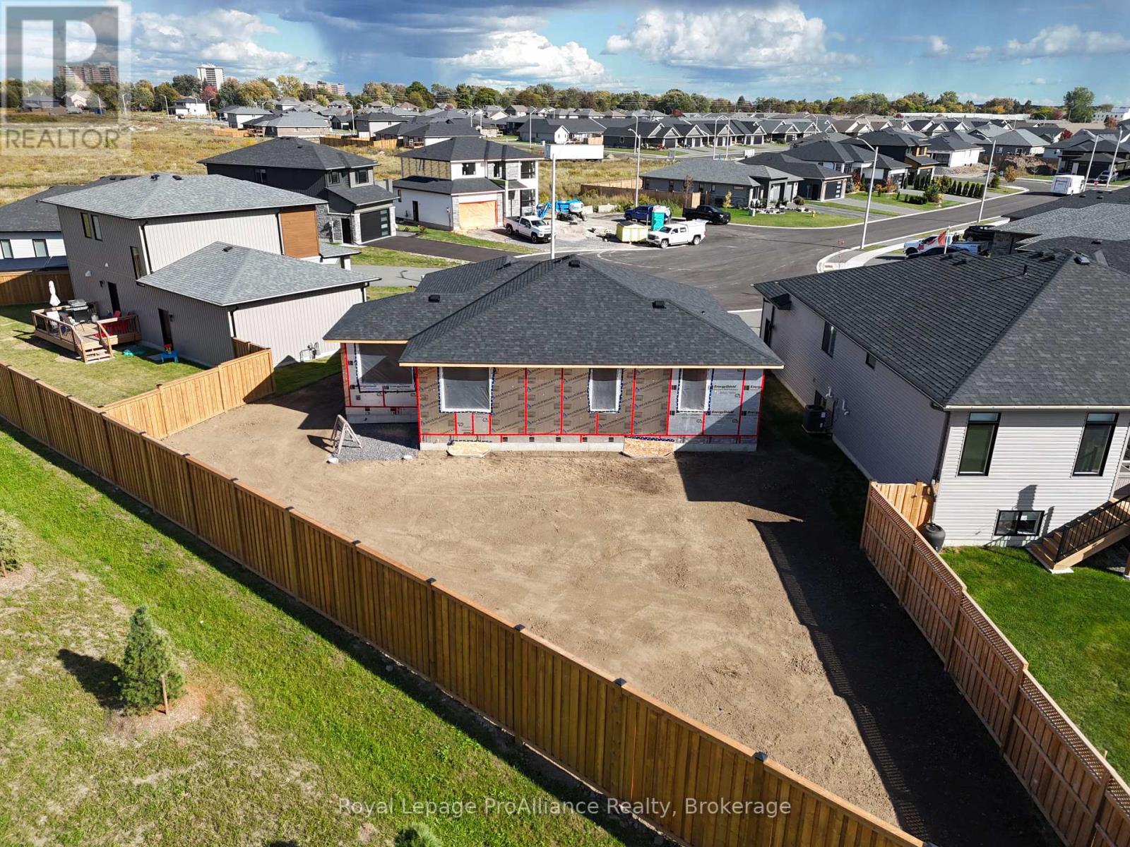 20 Horton Court, Belleville, Ontario  K8P 0G7 - Photo 4 - X13495932