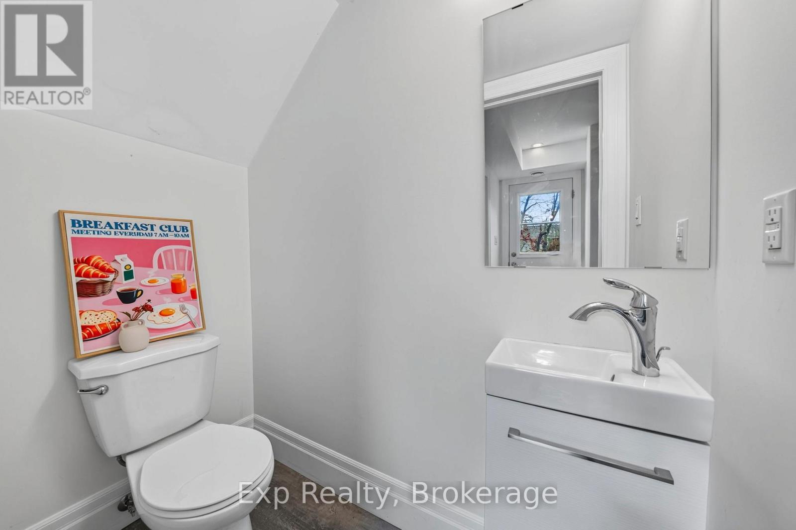 1 Diverbelt Drive, Prince Edward County, Ontario  K0K 2T0 - Photo 11 - X13878130