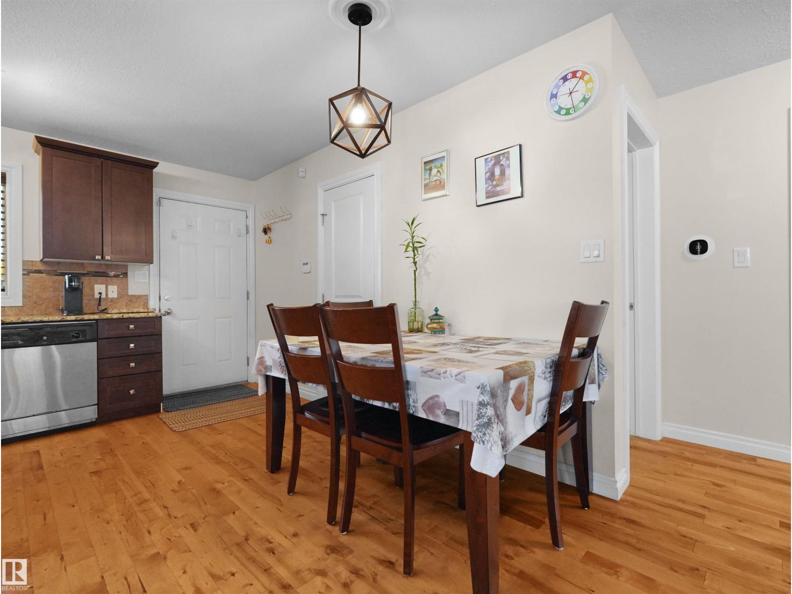 11841 94 ST NW