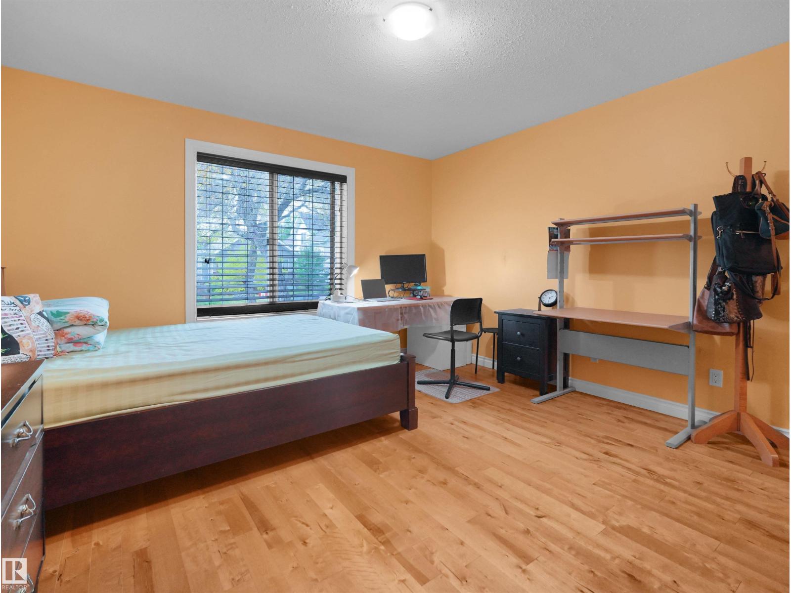 11841 94 ST NW