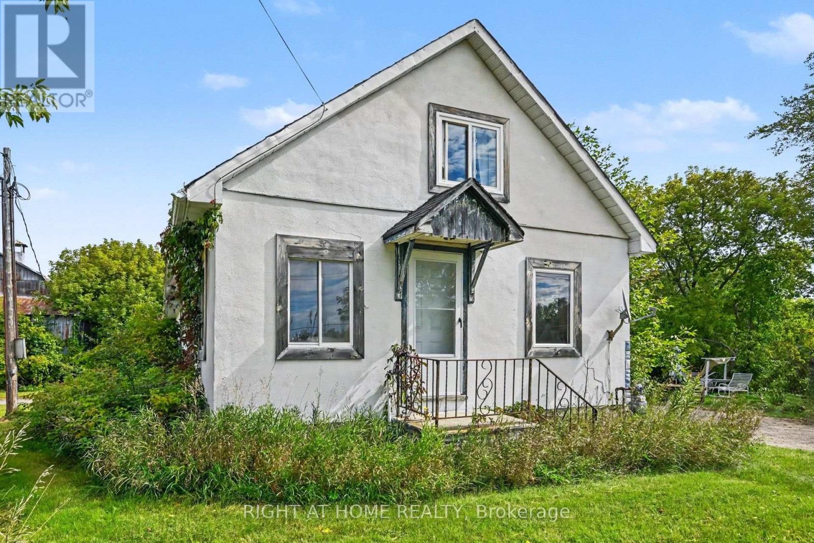 4006 DUNROBIN ROAD, Ottawa, Ontario