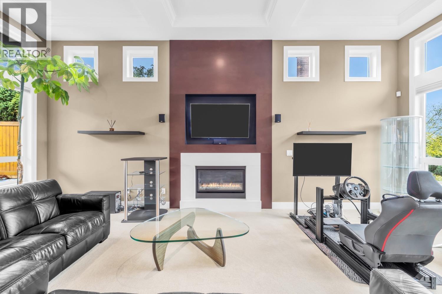 4294 Price Crescent, Burnaby, British Columbia  V5G 2N2 - Photo 9 - R3173855
