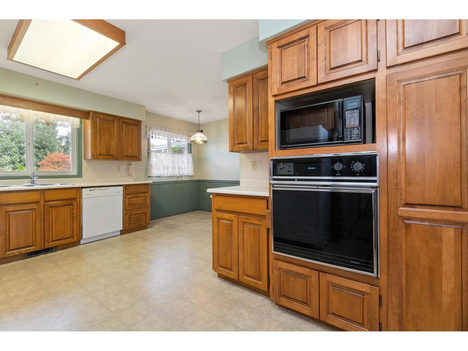 46634 ELLIOTT AVENUE|Fairfield Island