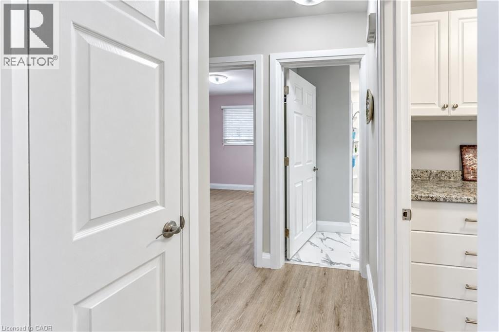 87 Bond Street, Kitchener, Ontario  N2H 4S4 - Photo 17 - 40868749