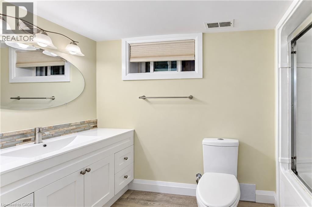 87 Bond Street, Kitchener, Ontario  N2H 4S4 - Photo 30 - 40868749