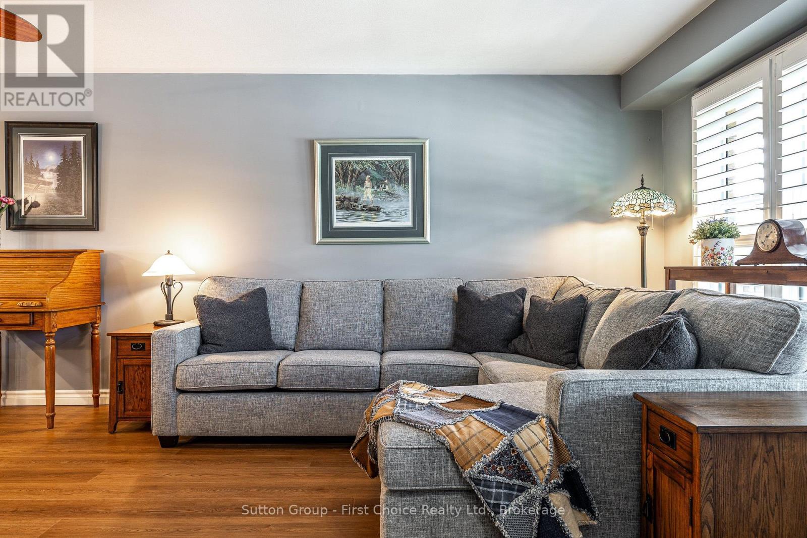 97 Graham Crescent, Stratford, Ontario N5A 7C6 - Photo 4 - X13878078