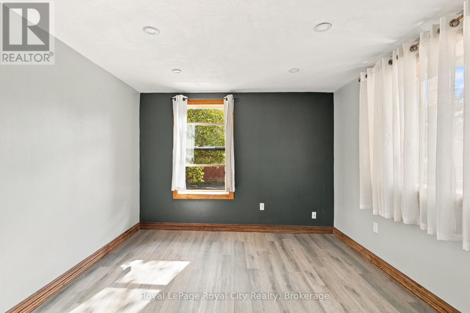 380 Livingstone Avenue N, North Perth, Ontario N4W 1R2 - Photo 12 - X13878124