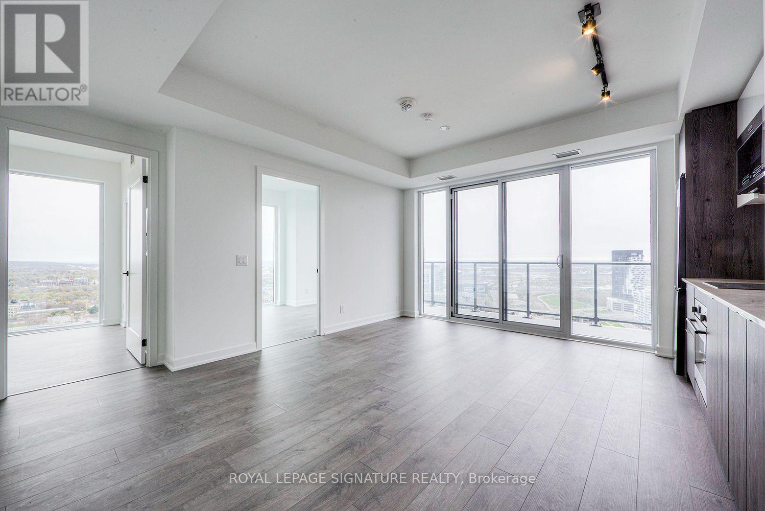 2702 - 5 Defries Street, Toronto, Ontario  M5A 0W7 - Photo 2 - C13878100