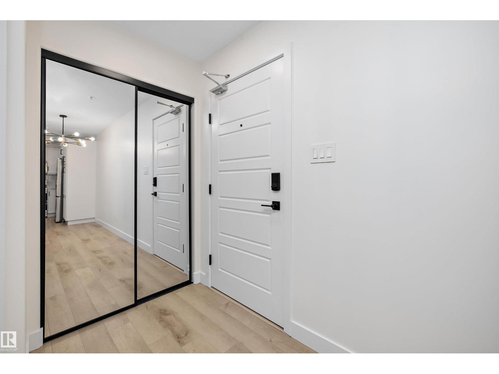 #143 11505 ELLERSLIE RD SW