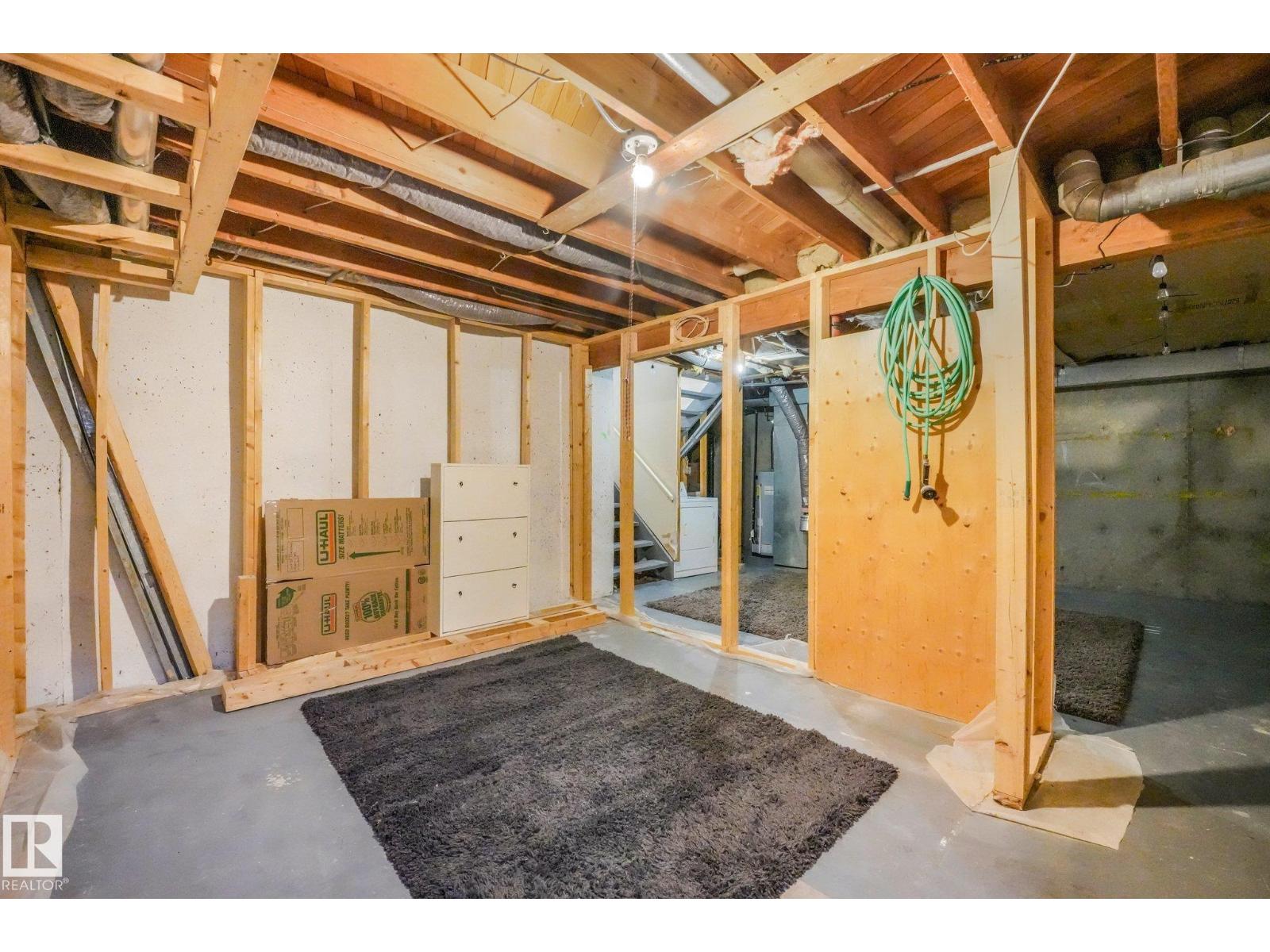 144 ROSELAND VG NW