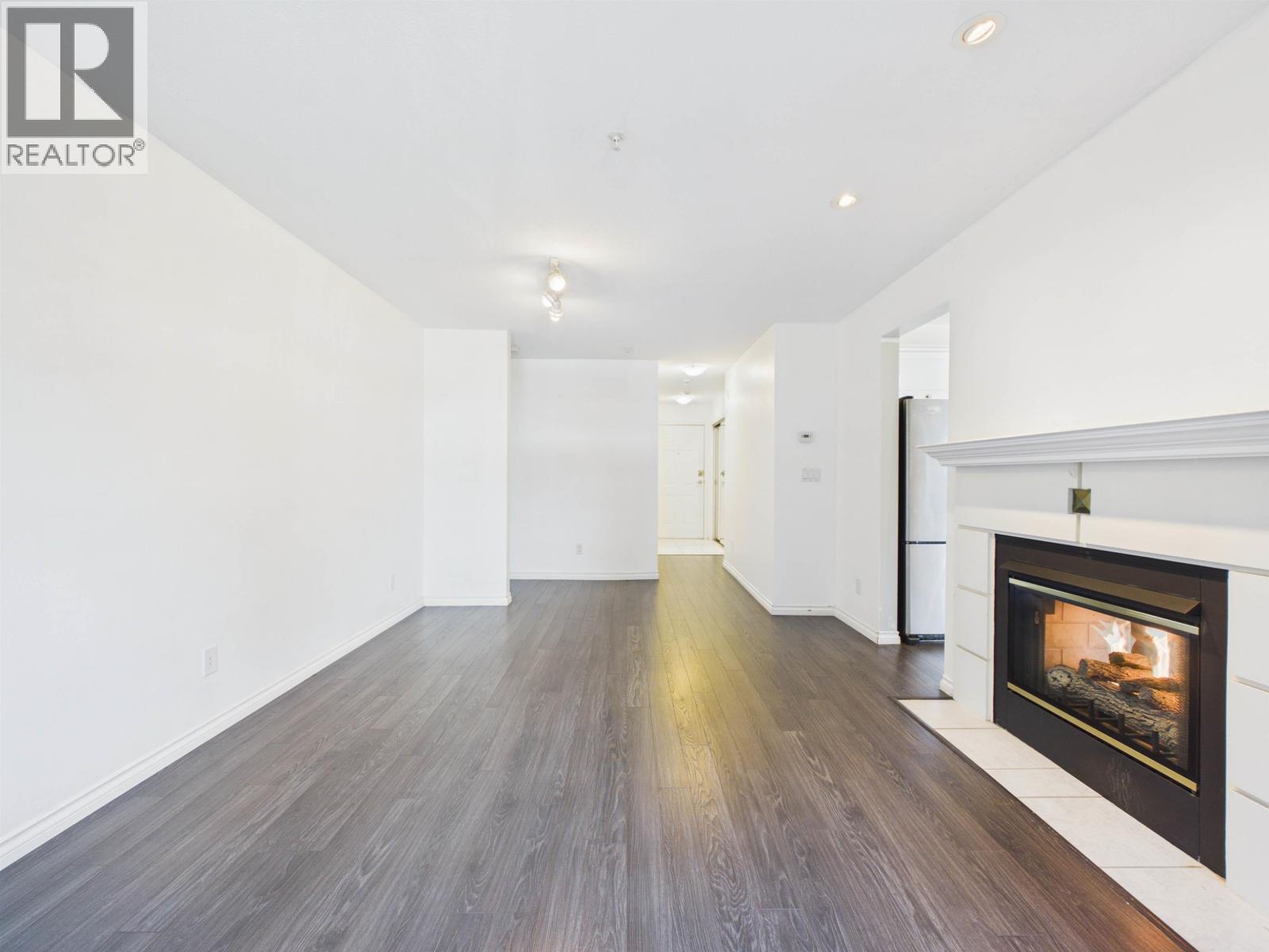 215 12931 Railway Ave Avenue, Richmond, British Columbia  V7E 6M5 - Photo 5 - R3172410