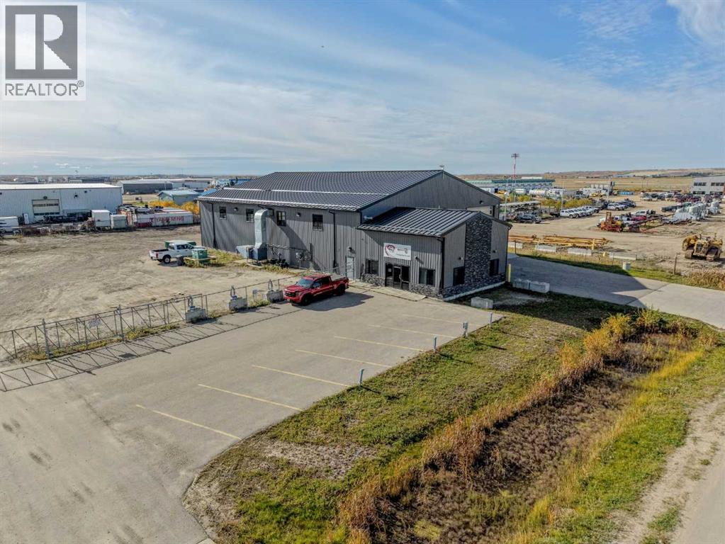 12139 106 Avenue, Grande Prairie, Alberta  T8V 8B3 - Photo 5 - A2350634