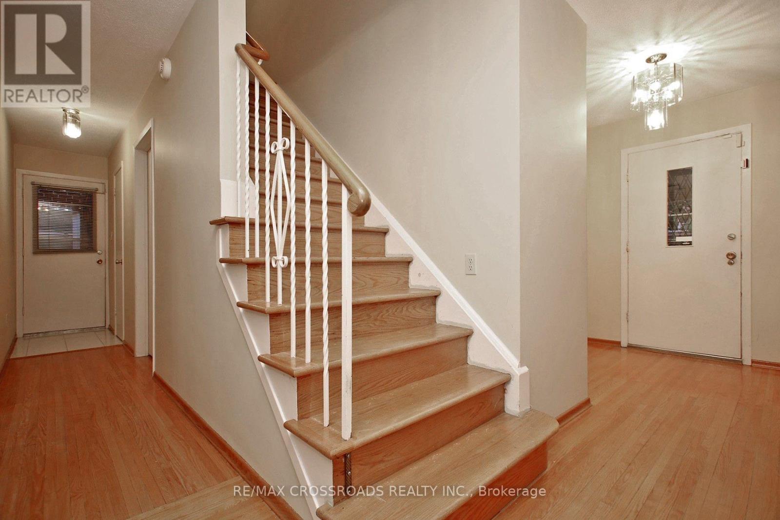 57 Kimberdale Crescent, Toronto, Ontario  M1W 1Y4 - Photo 15 - E13878104