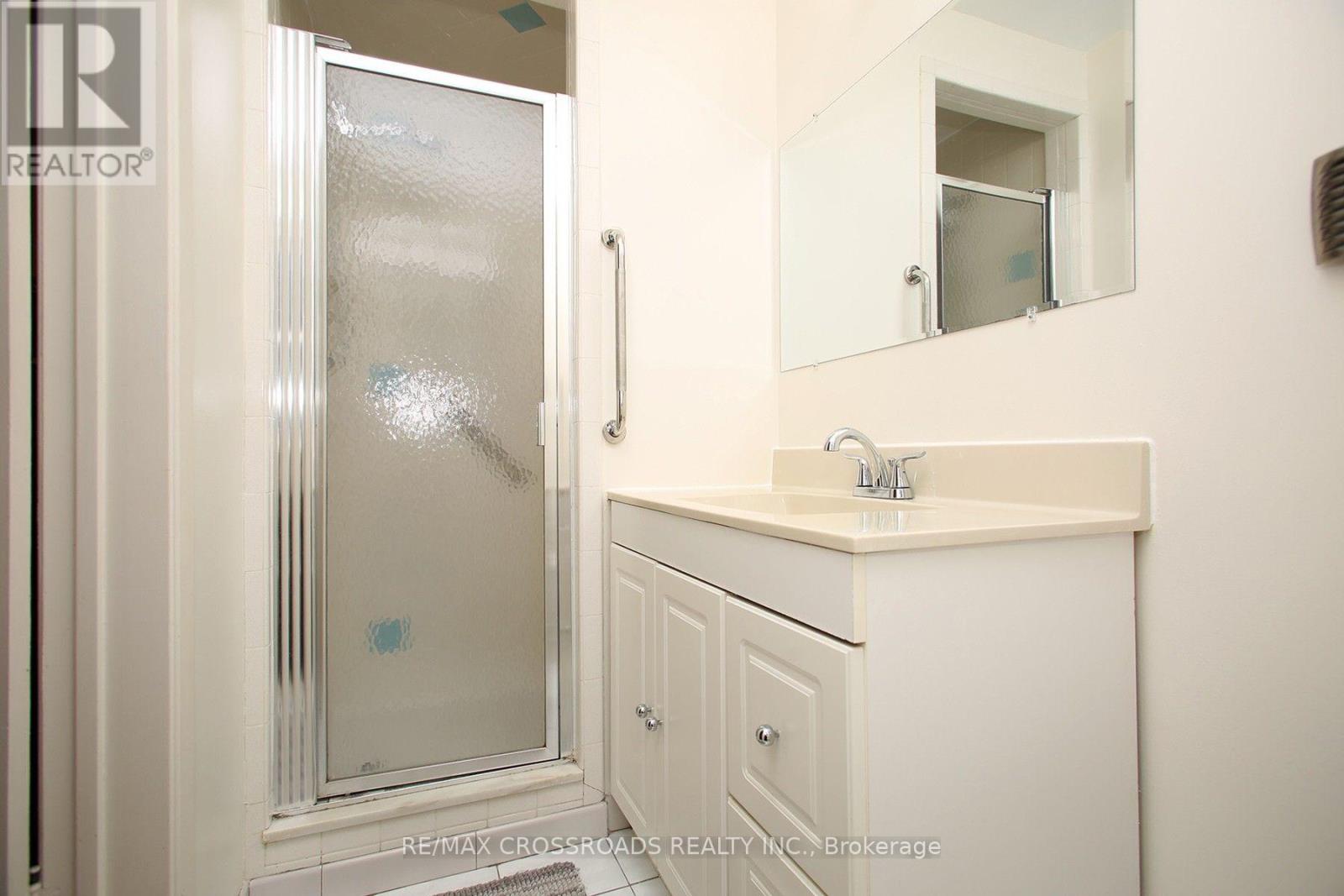 57 Kimberdale Crescent, Toronto, Ontario  M1W 1Y4 - Photo 18 - E13878104