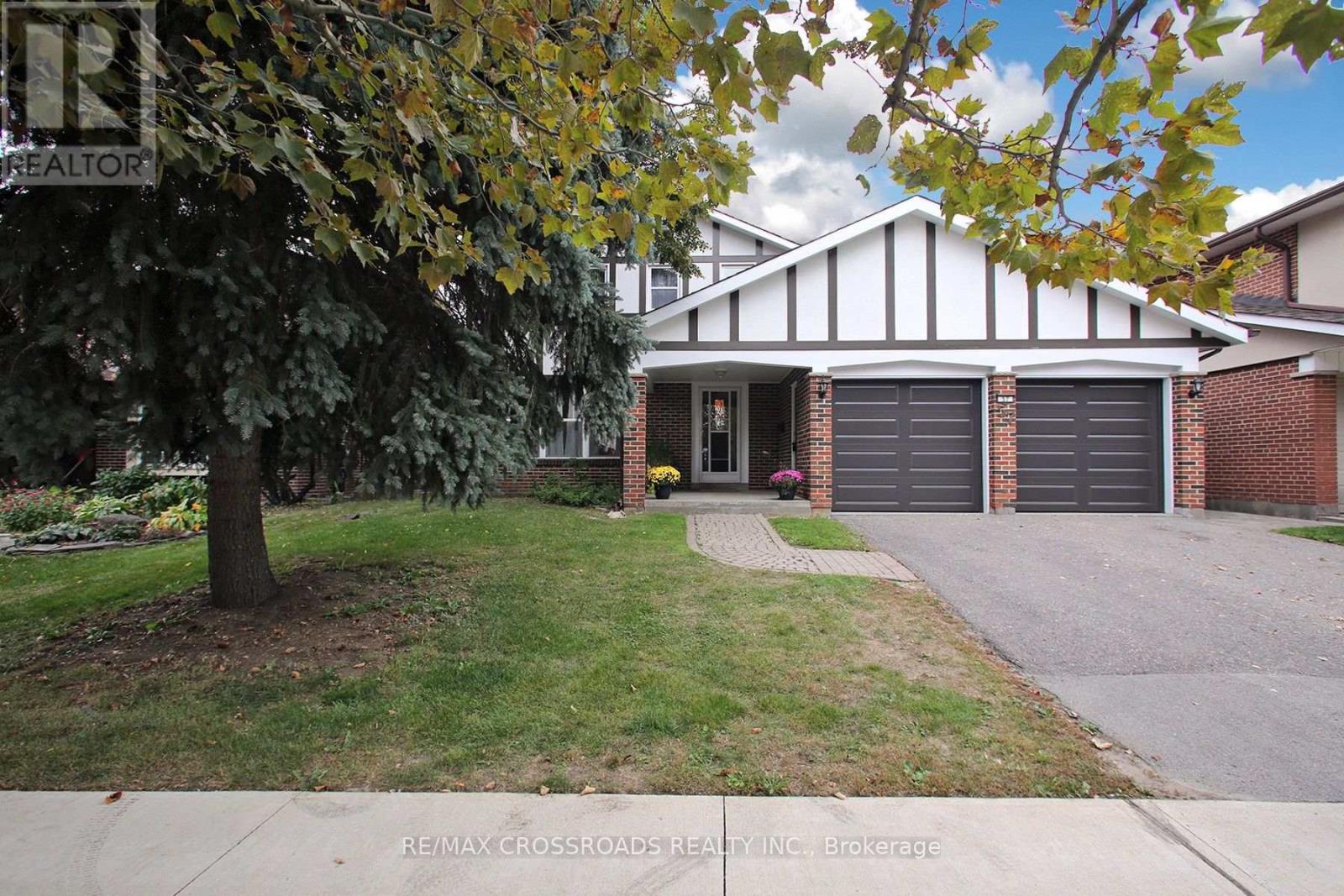 57 Kimberdale Crescent, Toronto, Ontario  M1W 1Y4 - Photo 2 - E13878104