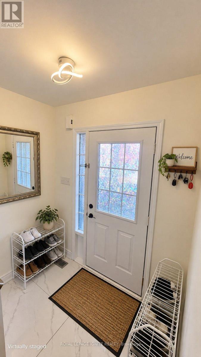 9 Trailview Terrace, Toronto, Ontario  M1B 6H3 - Photo 2 - E13878116