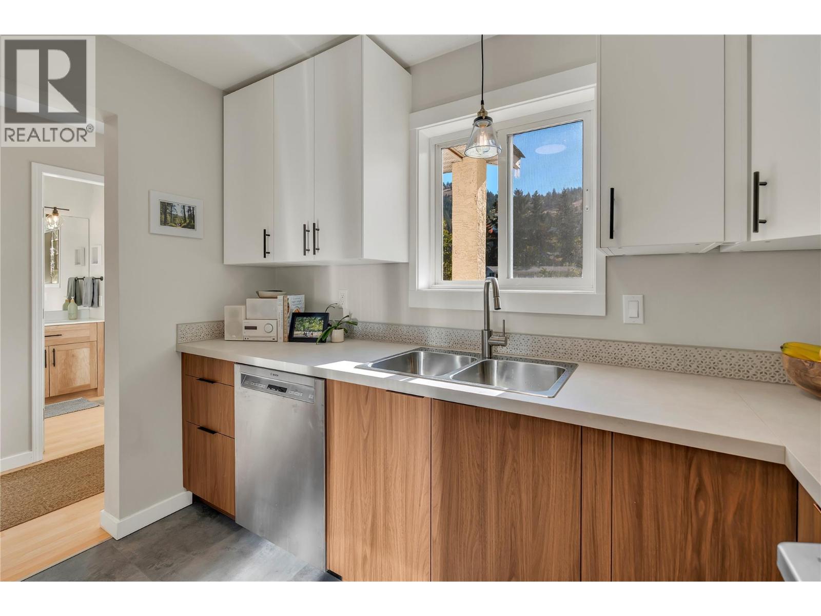 8710 Prairie Valley Road Unit# 3, Summerland, British Columbia  V0H 1Z2 - Photo 5 - 10403196