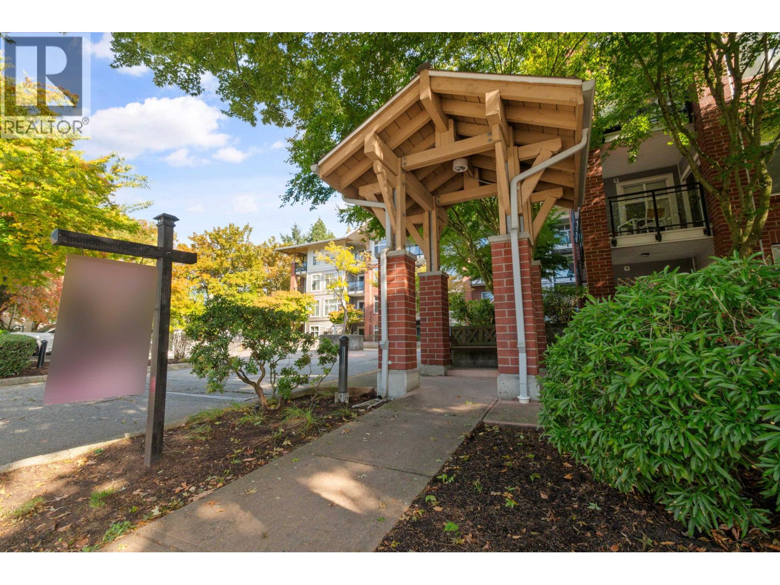 204 11950 Harris Road, Pitt Meadows, British Columbia  V3Y 0B7 - Photo 4 - R3172135