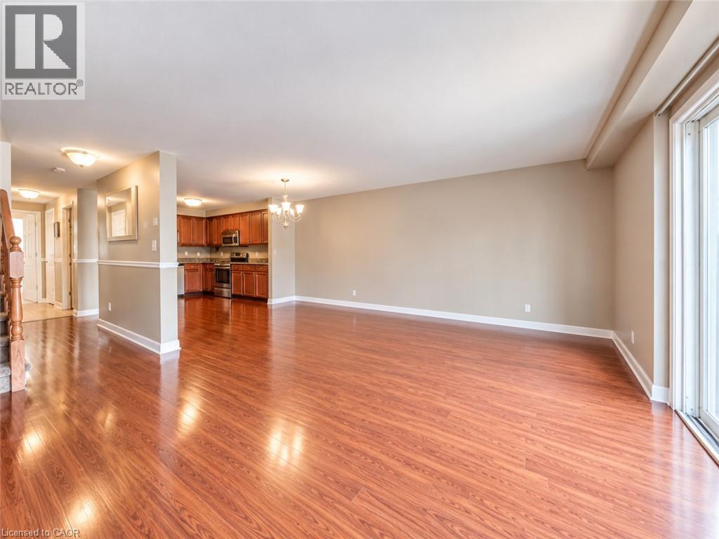 98 Donnenwerth Drive, Kitchener, Ontario  N2E 4C9 - Photo 5 - 40869401
