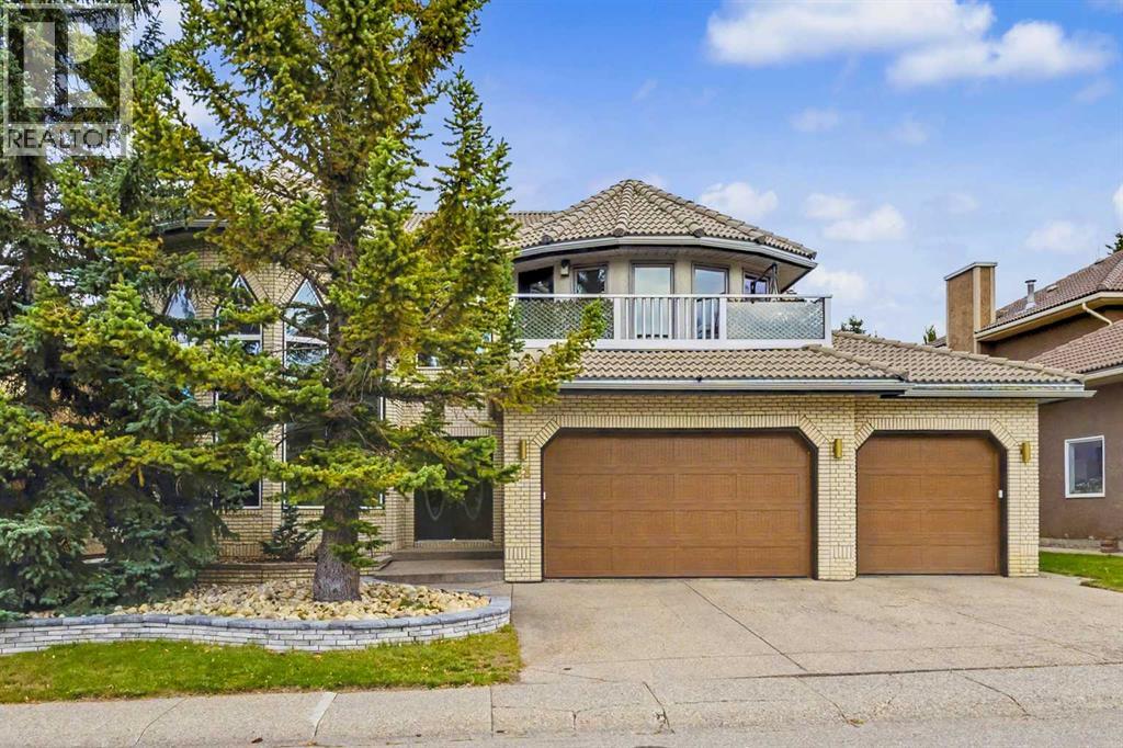 28 Edenstone Way NW, Calgary, Alberta  T3A 3Z4 - Photo 1 - A2350204