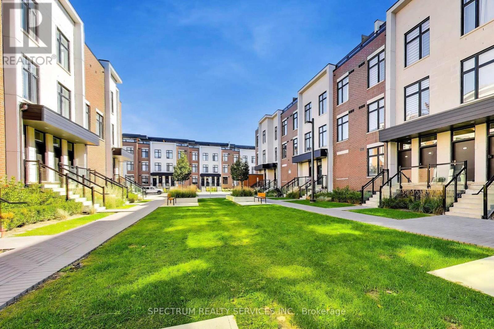 224 - 9560 Islington Avenue, Vaughan, Ontario  L4H 5E8 - Photo 4 - N13878122