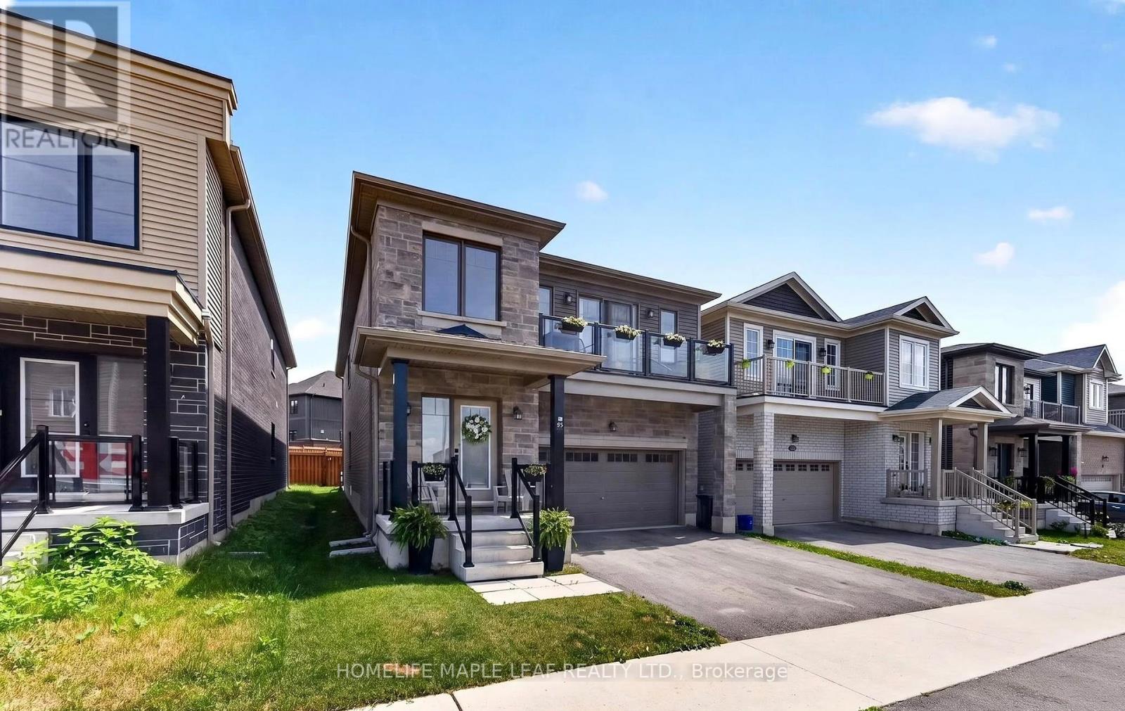 45 Wheatfield Road, Barrie, Ontario  L9J 0T5 - Photo 3 - S13878076