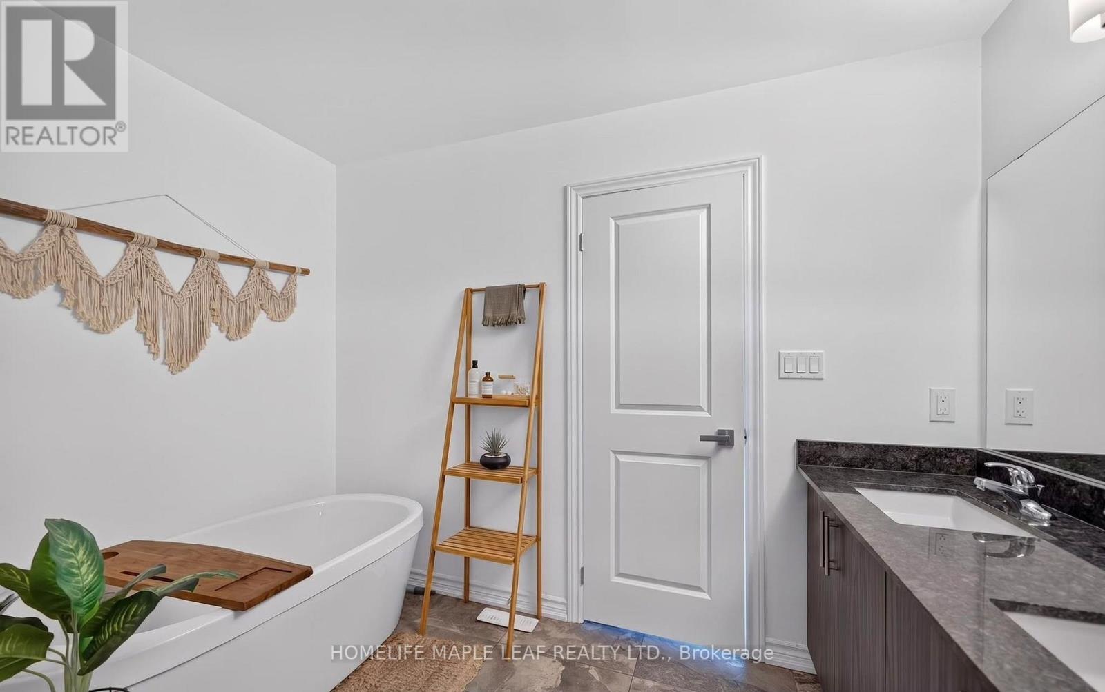45 Wheatfield Road, Barrie, Ontario L9J 0C2 - Photo 22 - S13878118