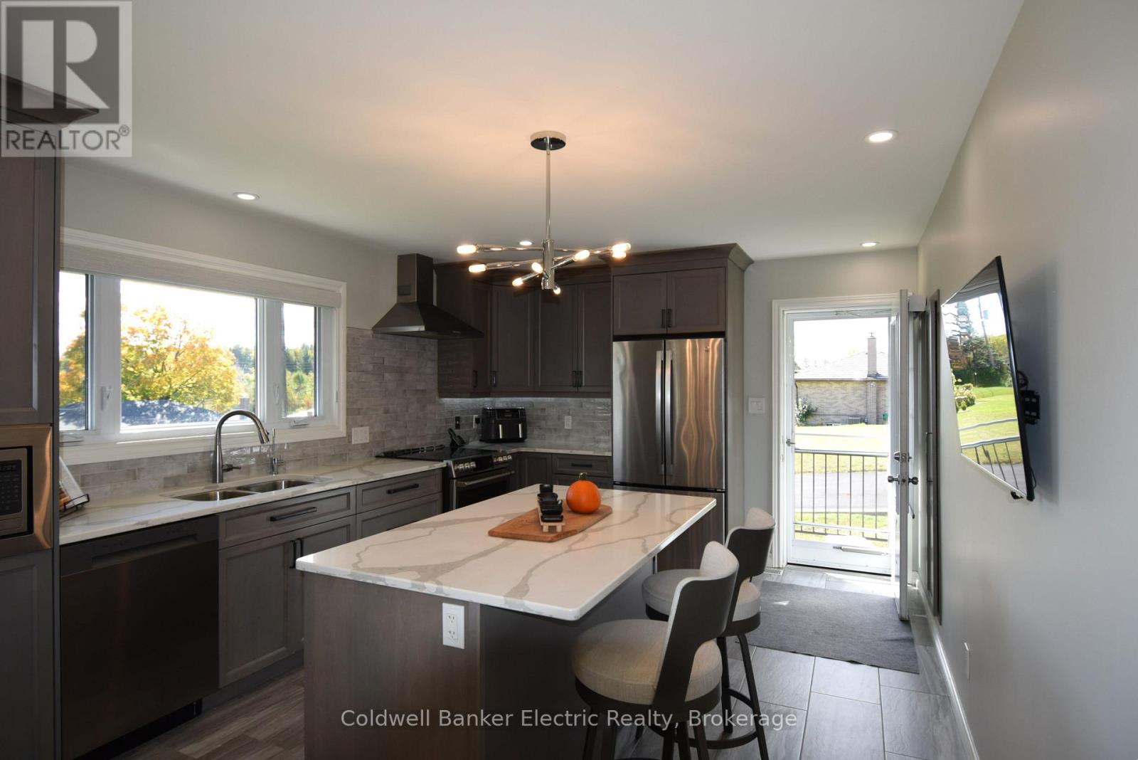 282 Gifford Drive, Douro-Dummer, Ontario  K9L 1A7 - Photo 5 - X13872818