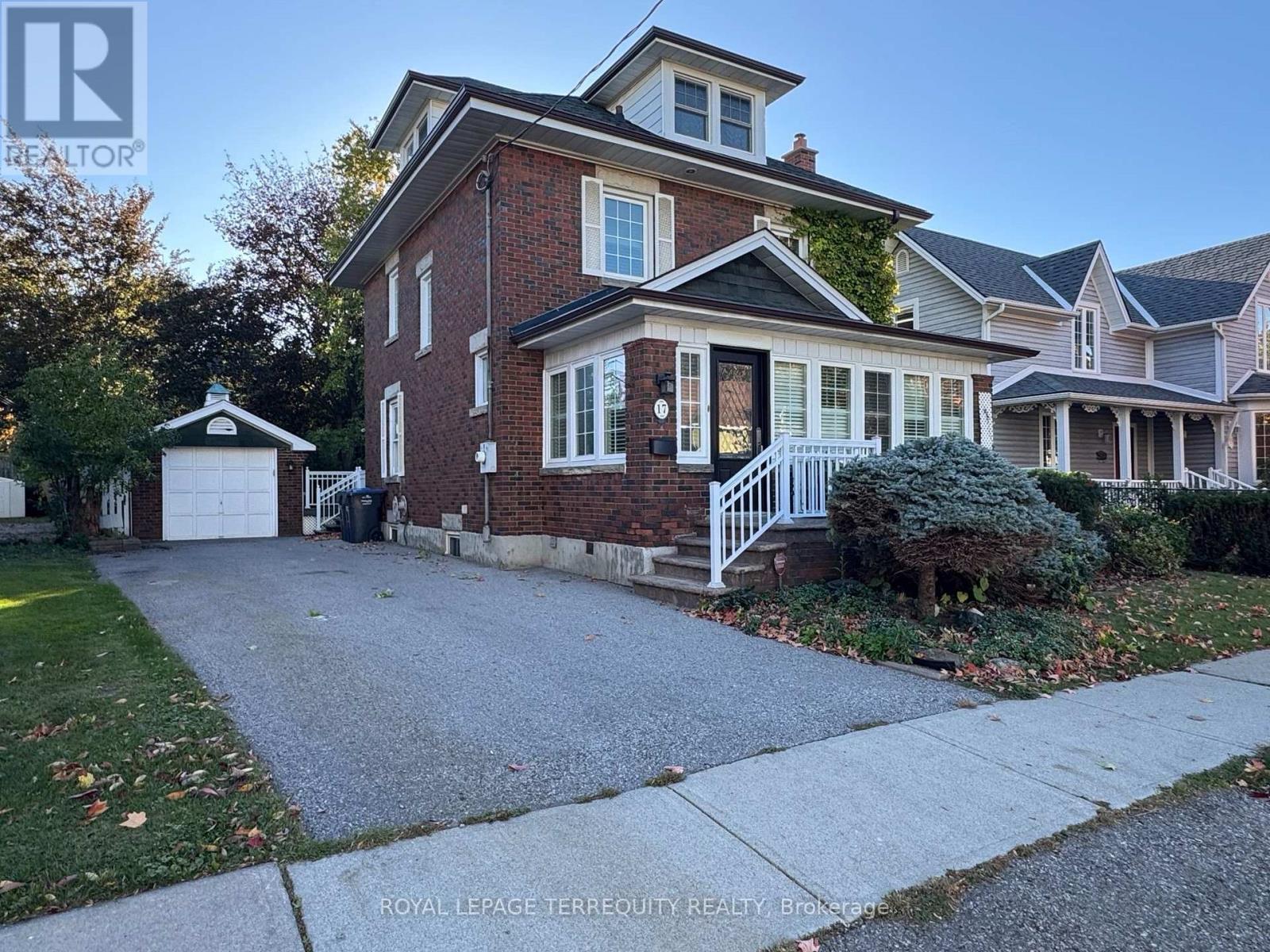 17 Mill Street N, Brampton, Ontario  L6X 1S5 - Photo 2 - W13878068