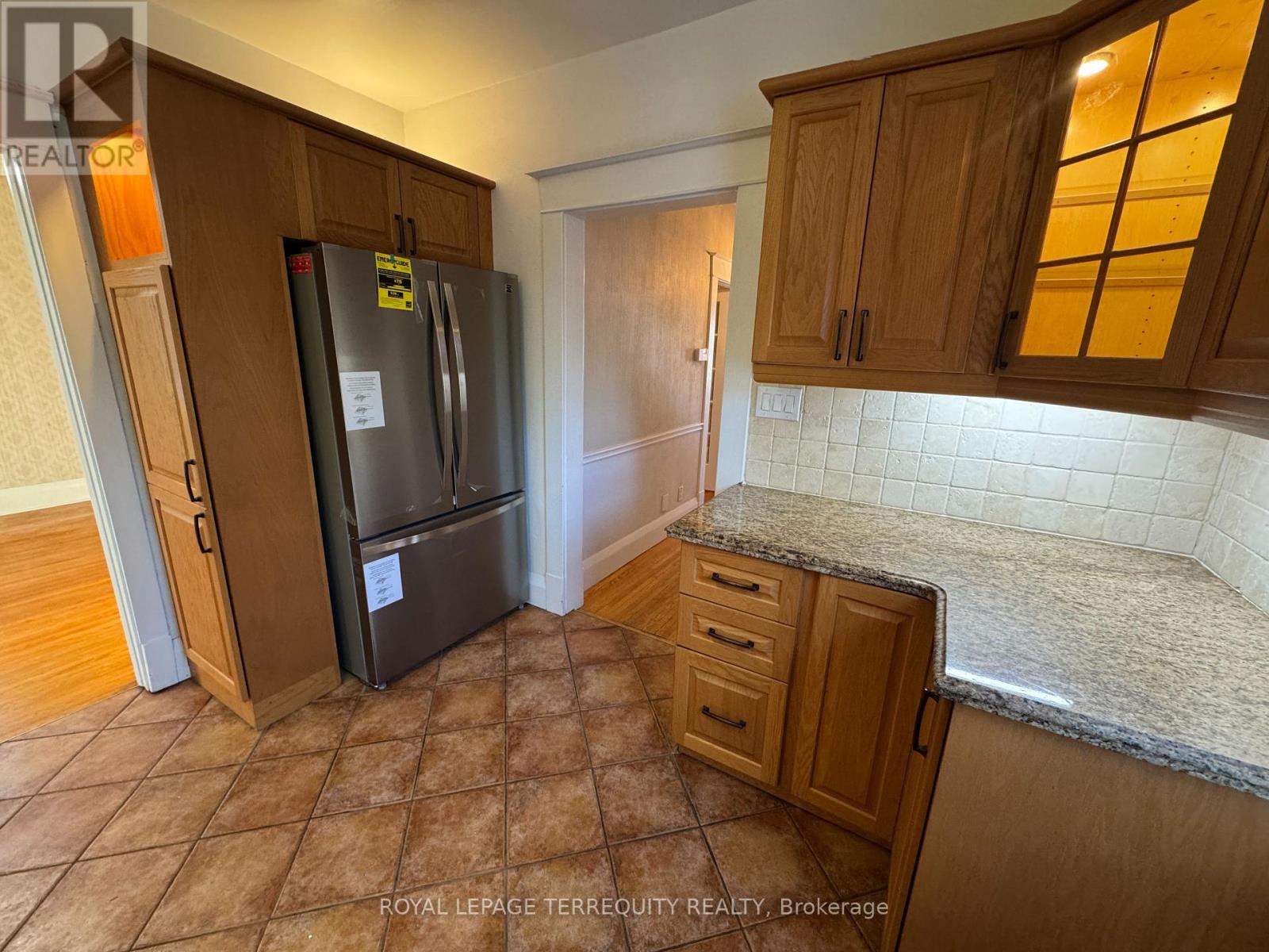 17 Mill Street N, Brampton, Ontario  L6X 1S5 - Photo 9 - W13878068