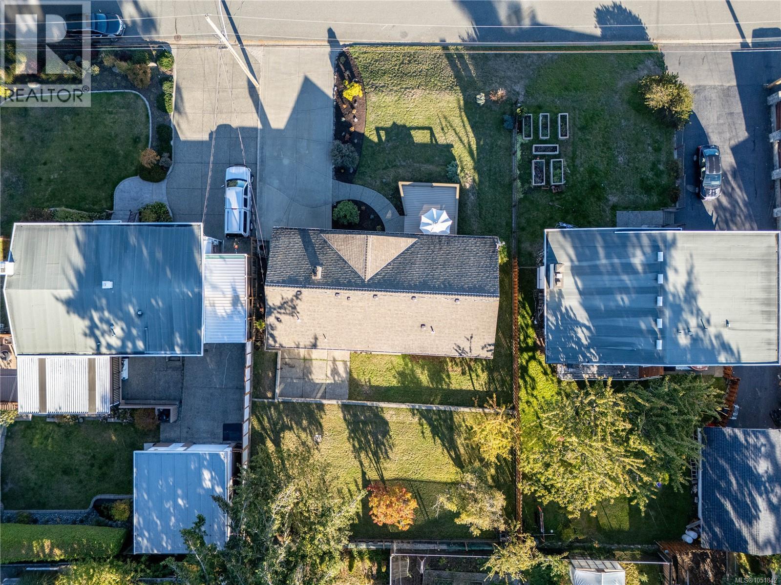 766 Nancy Greene Dr