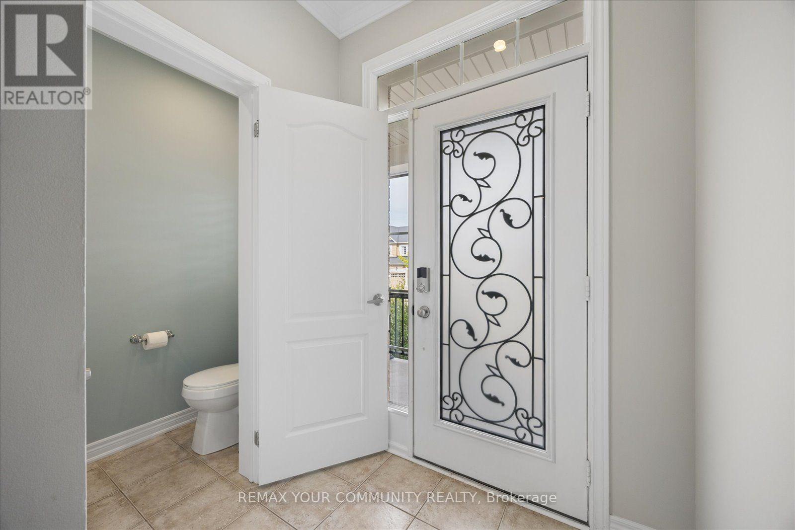 41 Lauderdale Drive, Vaughan, Ontario  L6A 4G8 - Photo 2 - N13876848