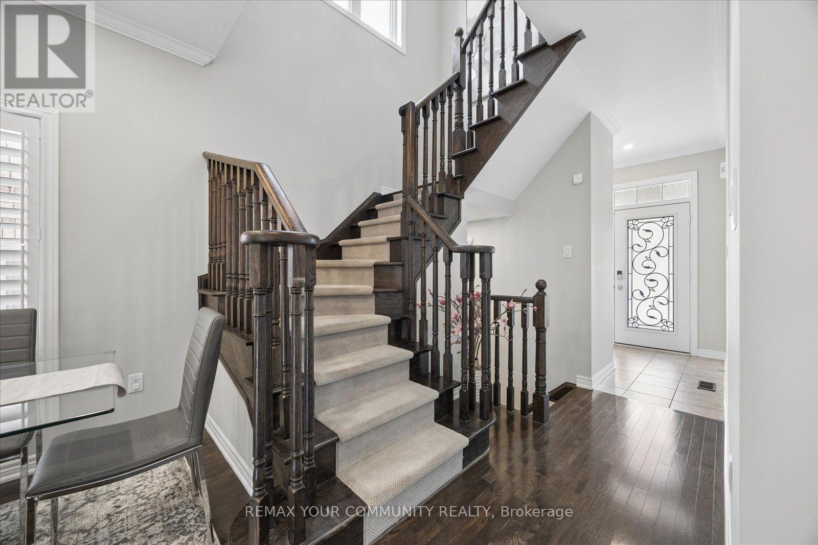 41 Lauderdale Drive, Vaughan, Ontario  L6A 4G8 - Photo 4 - N13876848