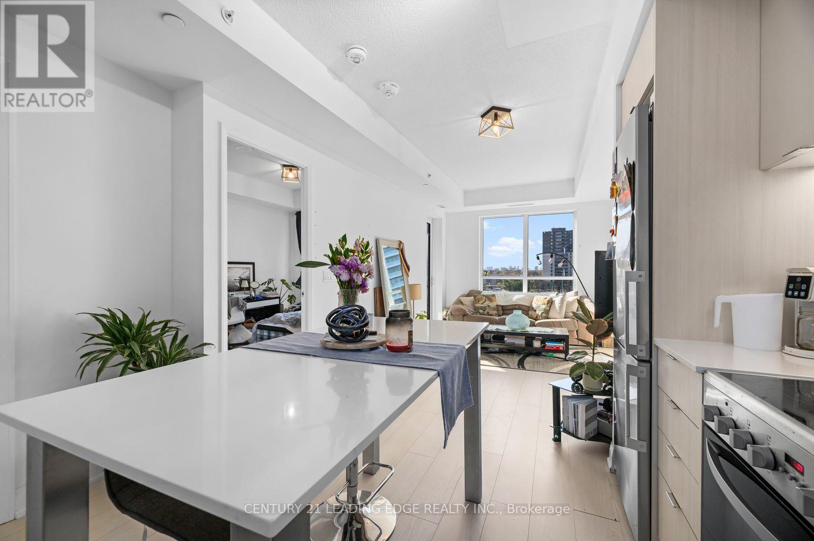745 - 26 GIBBS ROAD, Toronto, Ontario