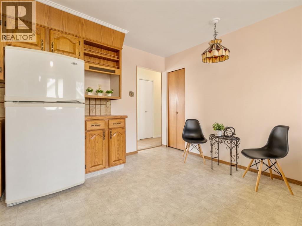 1206 27th Street N