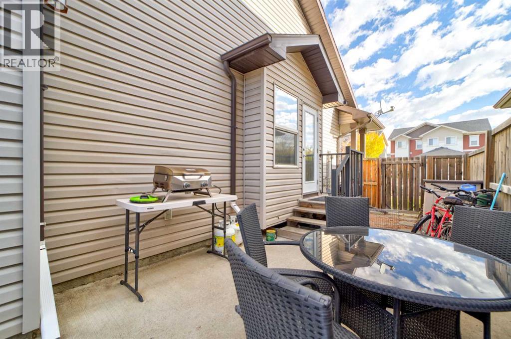 202 Silkstone Road W
