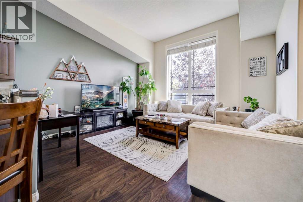 202 Silkstone Road W