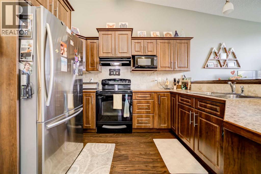 202 Silkstone Road W