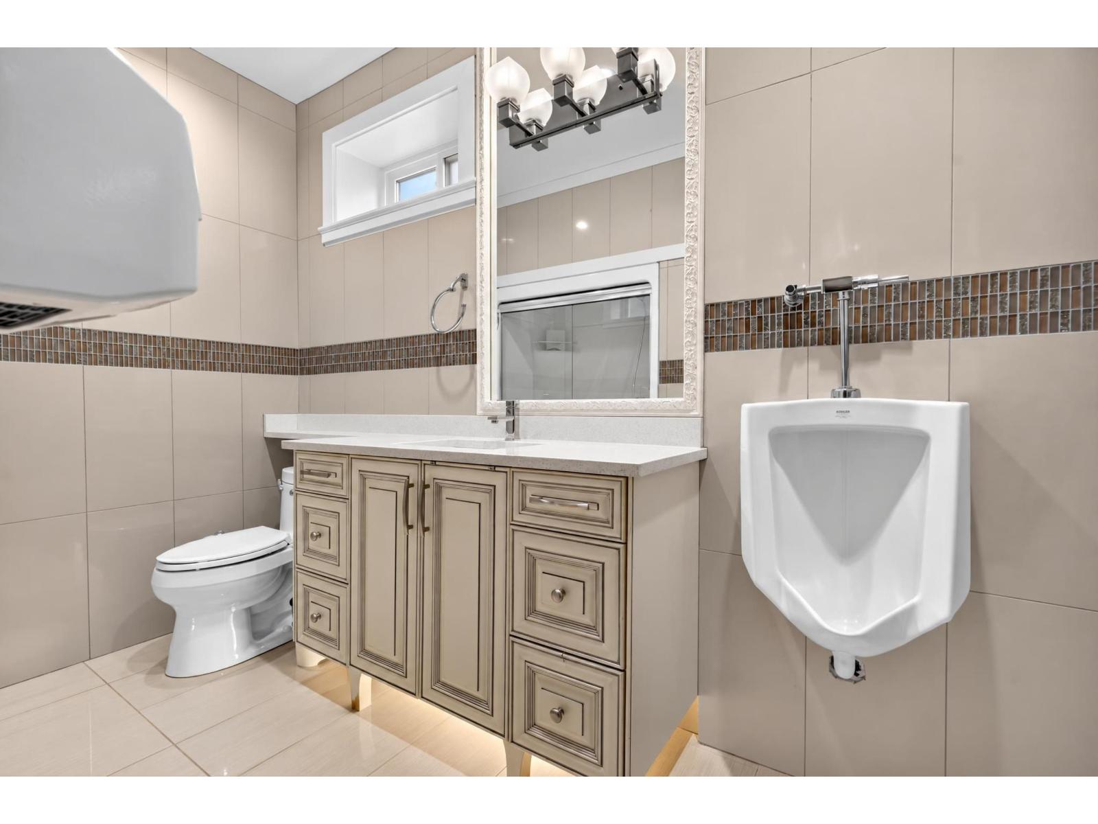33175 Holman Place, Mission, British Columbia  V2V 0C7 - Photo 33 - R3173863