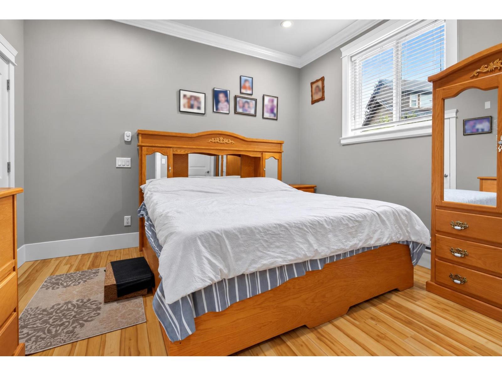 33175 Holman Place, Mission, British Columbia  V2V 0C7 - Photo 31 - R3173863