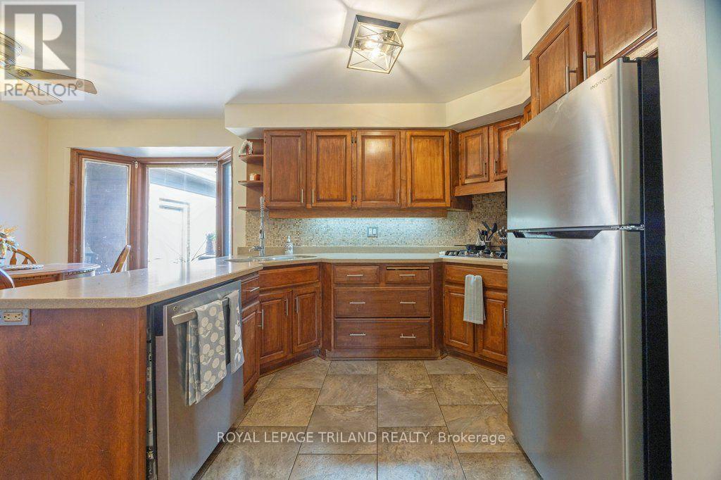 2005 Arva Street, Middlesex Centre, Ontario  N0M 1C0 - Photo 11 - X13878270