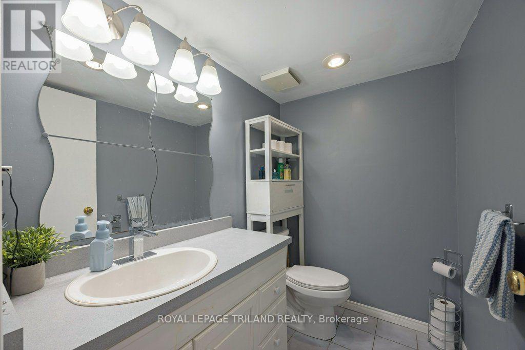 2005 Arva Street, Middlesex Centre, Ontario  N0M 1C0 - Photo 27 - X13878270