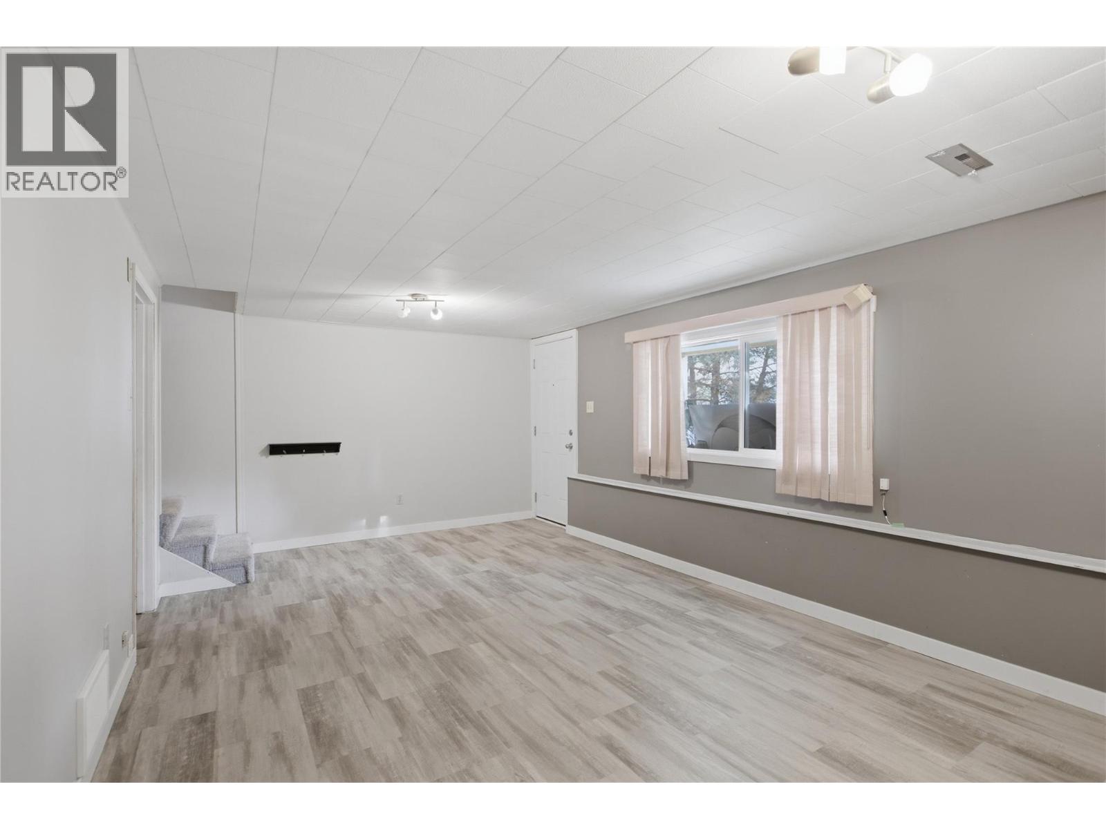 1469 Springhill Drive Unit# 22