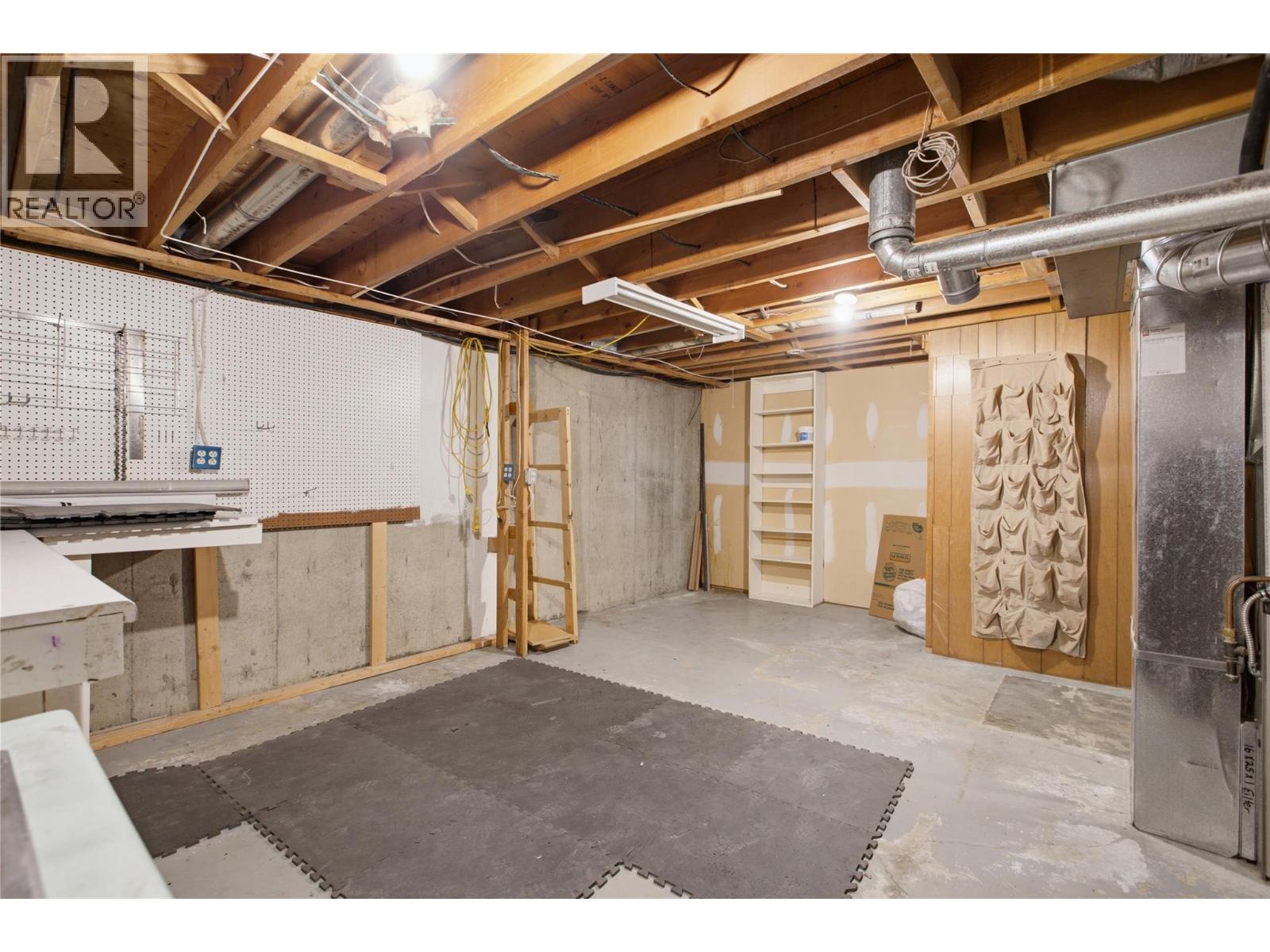 1469 Springhill Drive Unit# 22