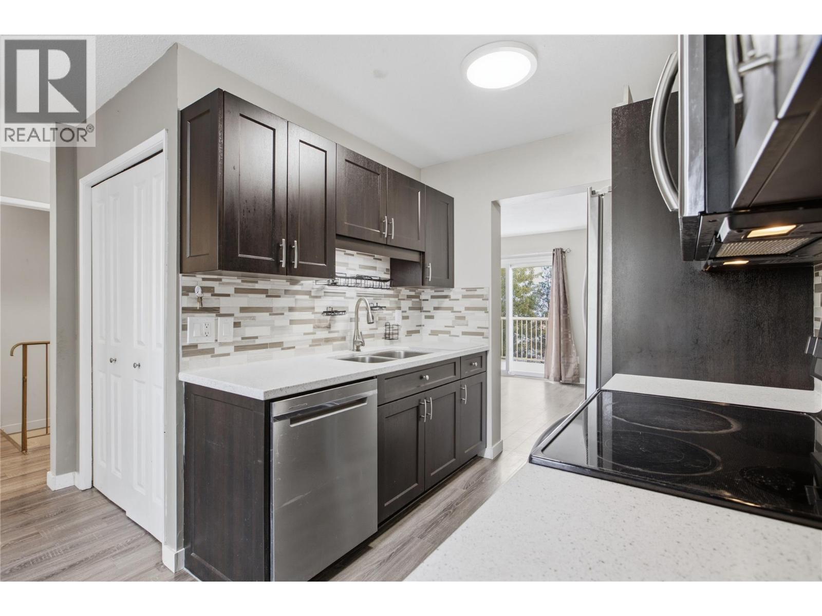 1469 Springhill Drive Unit# 22