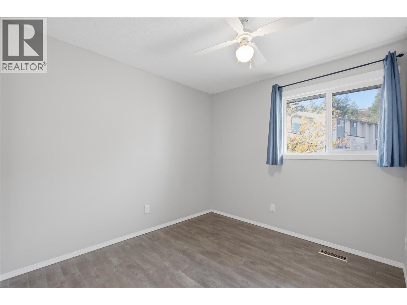 1469 Springhill Drive Unit# 22