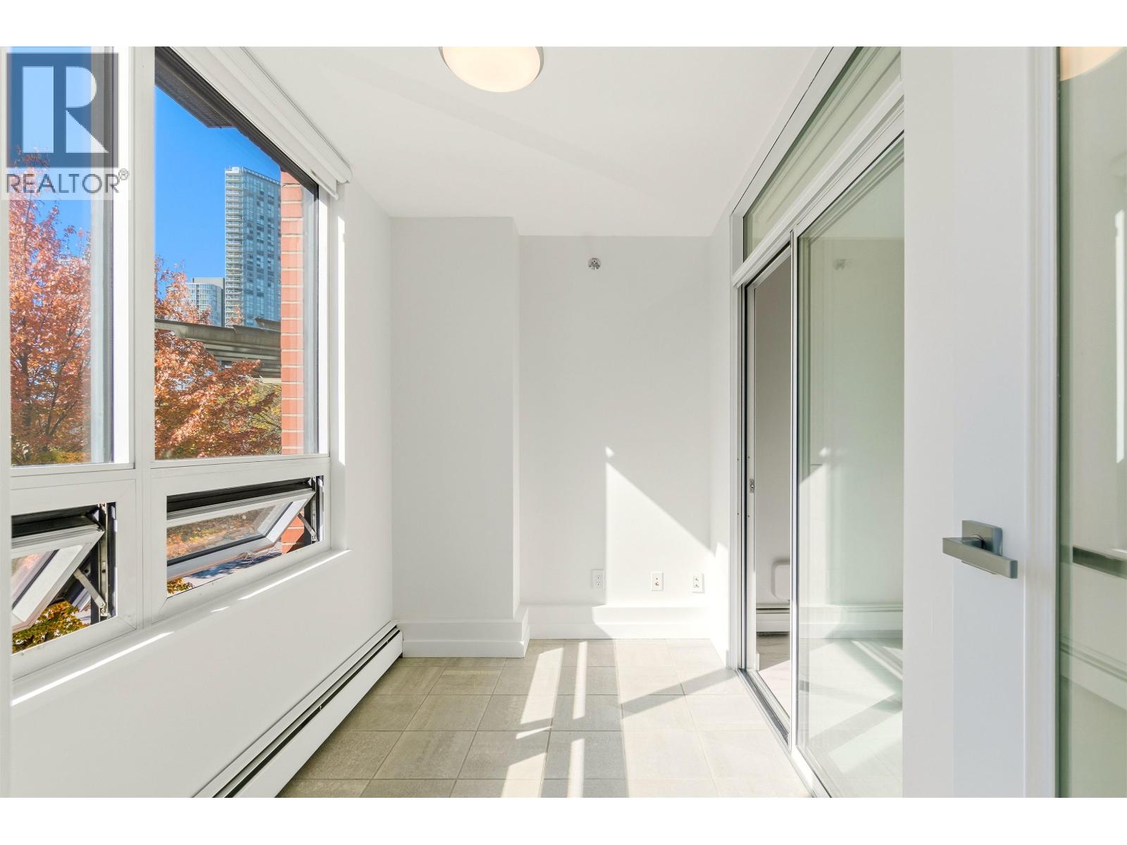 2a 199 Drake Street, Vancouver, British Columbia  V6Z 2T9 - Photo 17 - R3173638