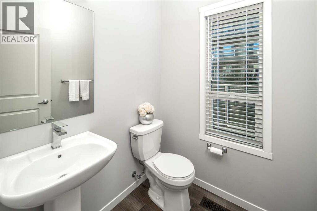 209 Harvest Hills Common NE, Calgary, Alberta  T3K 2M7 - Photo 6 - A2351137